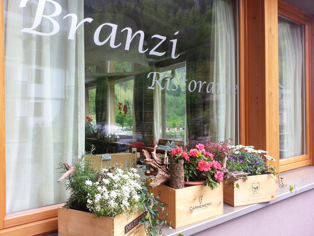 Hotel Pedretti Branzi Ngoại thất bức ảnh