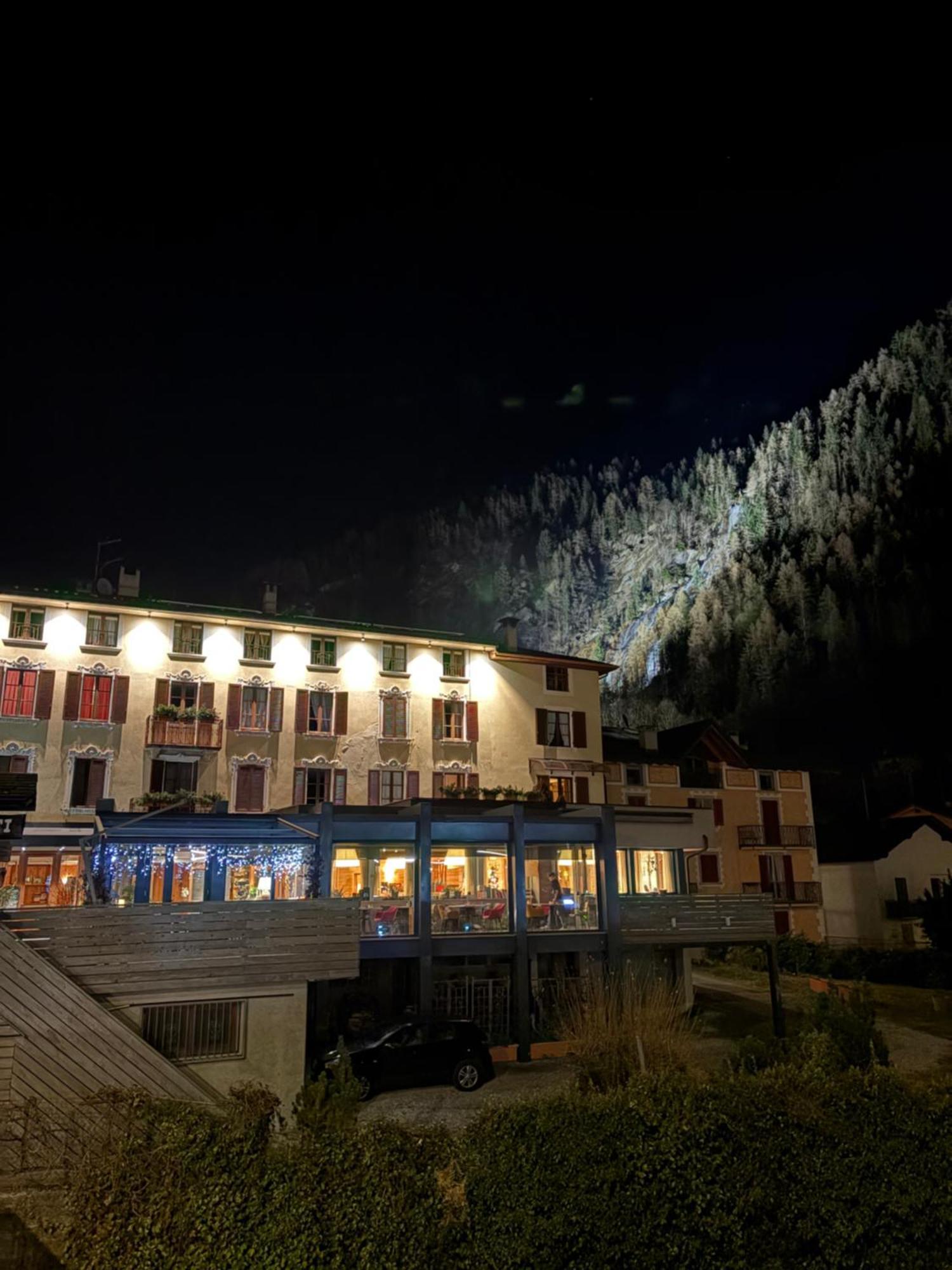 Hotel Pedretti Branzi Ngoại thất bức ảnh