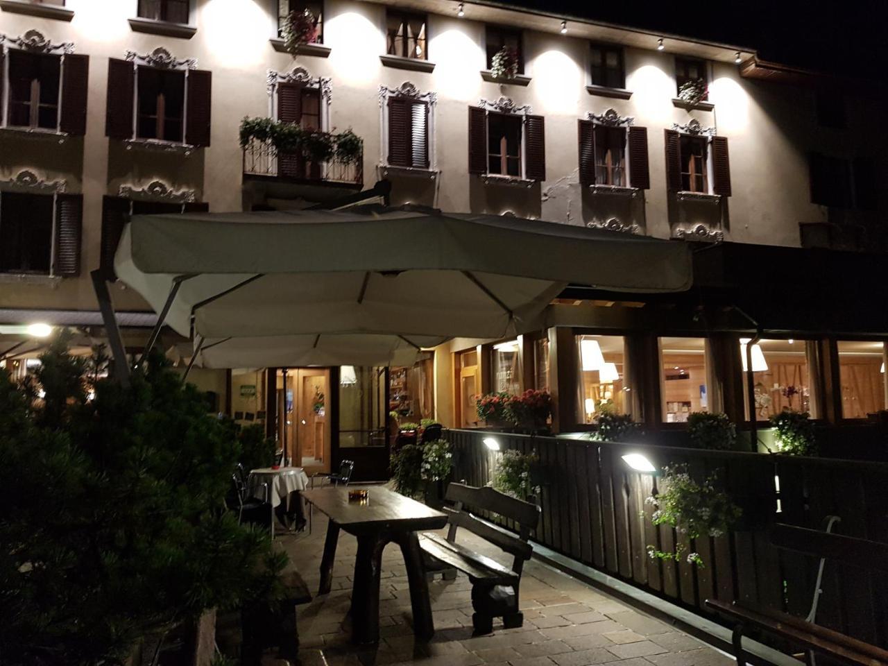 Hotel Pedretti Branzi Ngoại thất bức ảnh